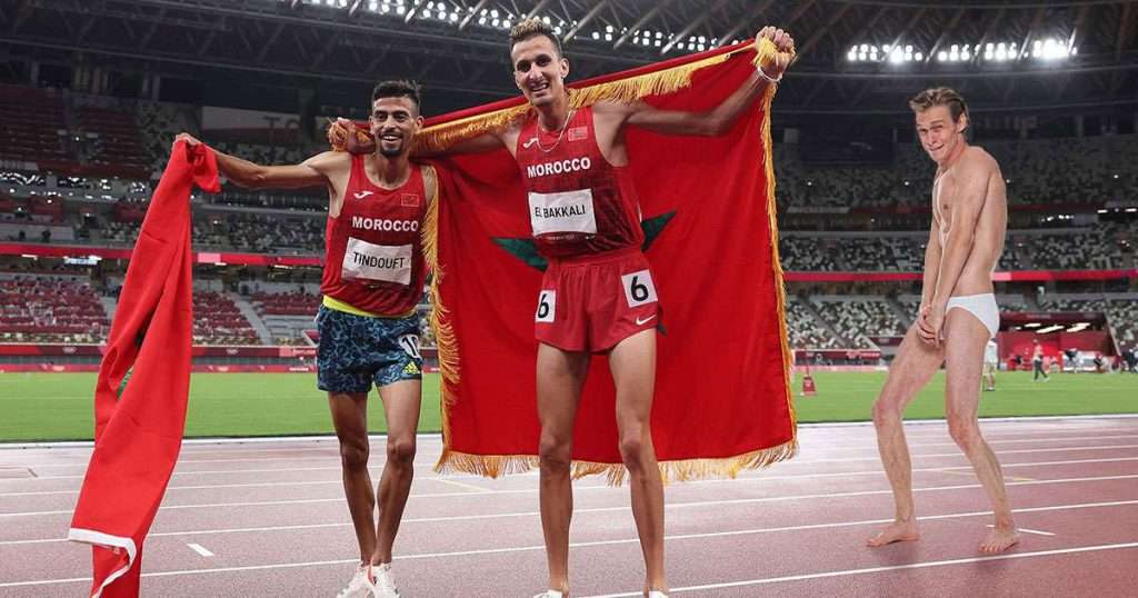 olympics man forgot kit 2024