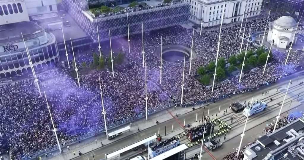 crowds Villa victory parade
