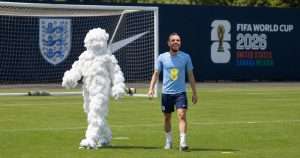 Harry Kane wrapped in cotton wool