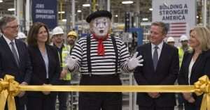 Trump as a mime artist